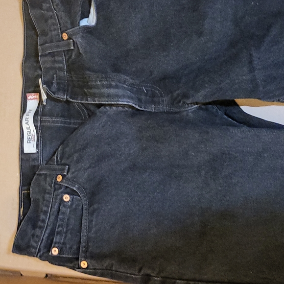 Jeans - Picture 3 of 3